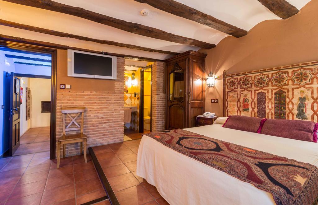 Hotel La Realda Хеа-де-Альбаррасін Екстер'єр фото