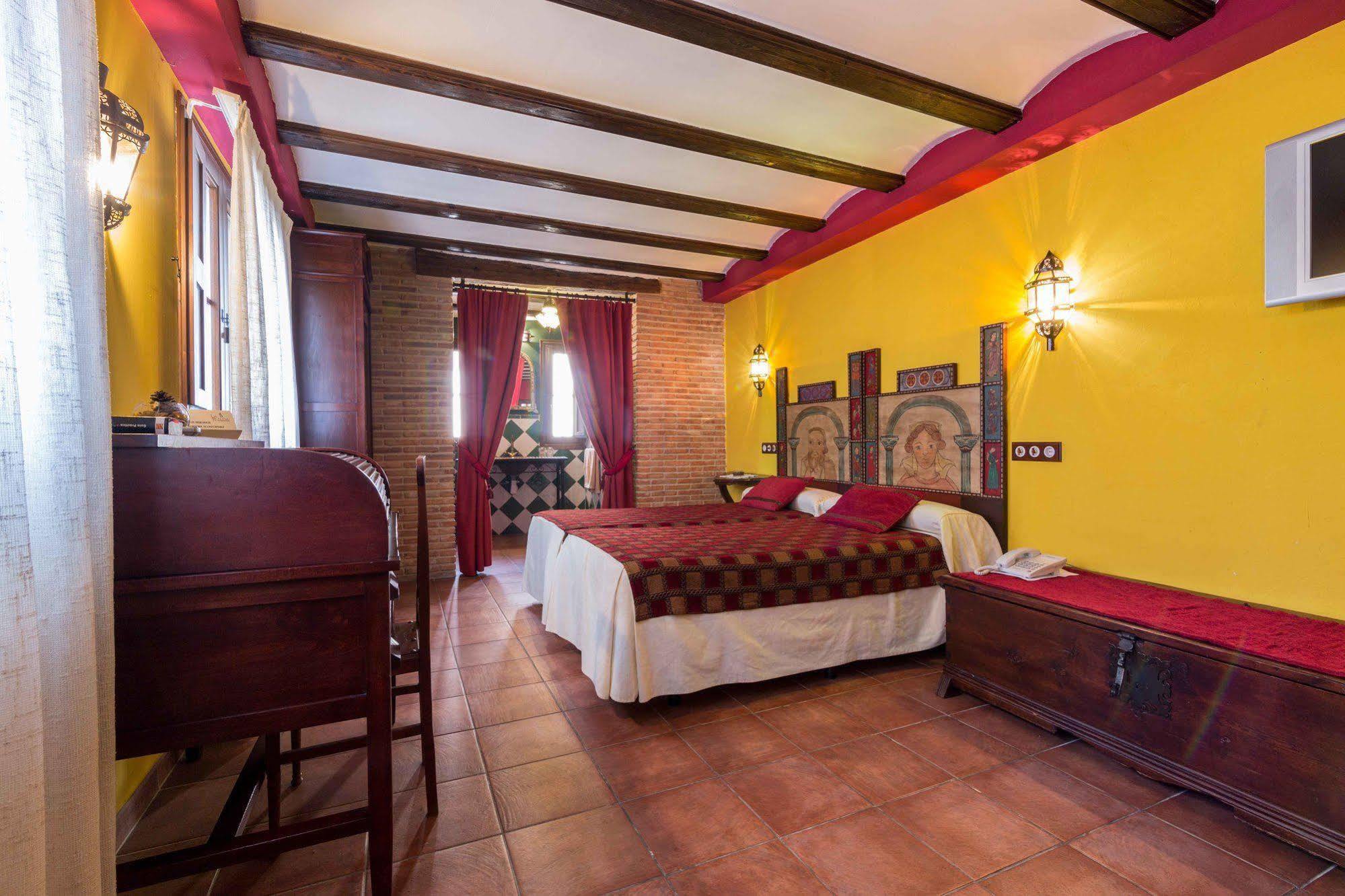 Hotel La Realda Хеа-де-Альбаррасін Екстер'єр фото