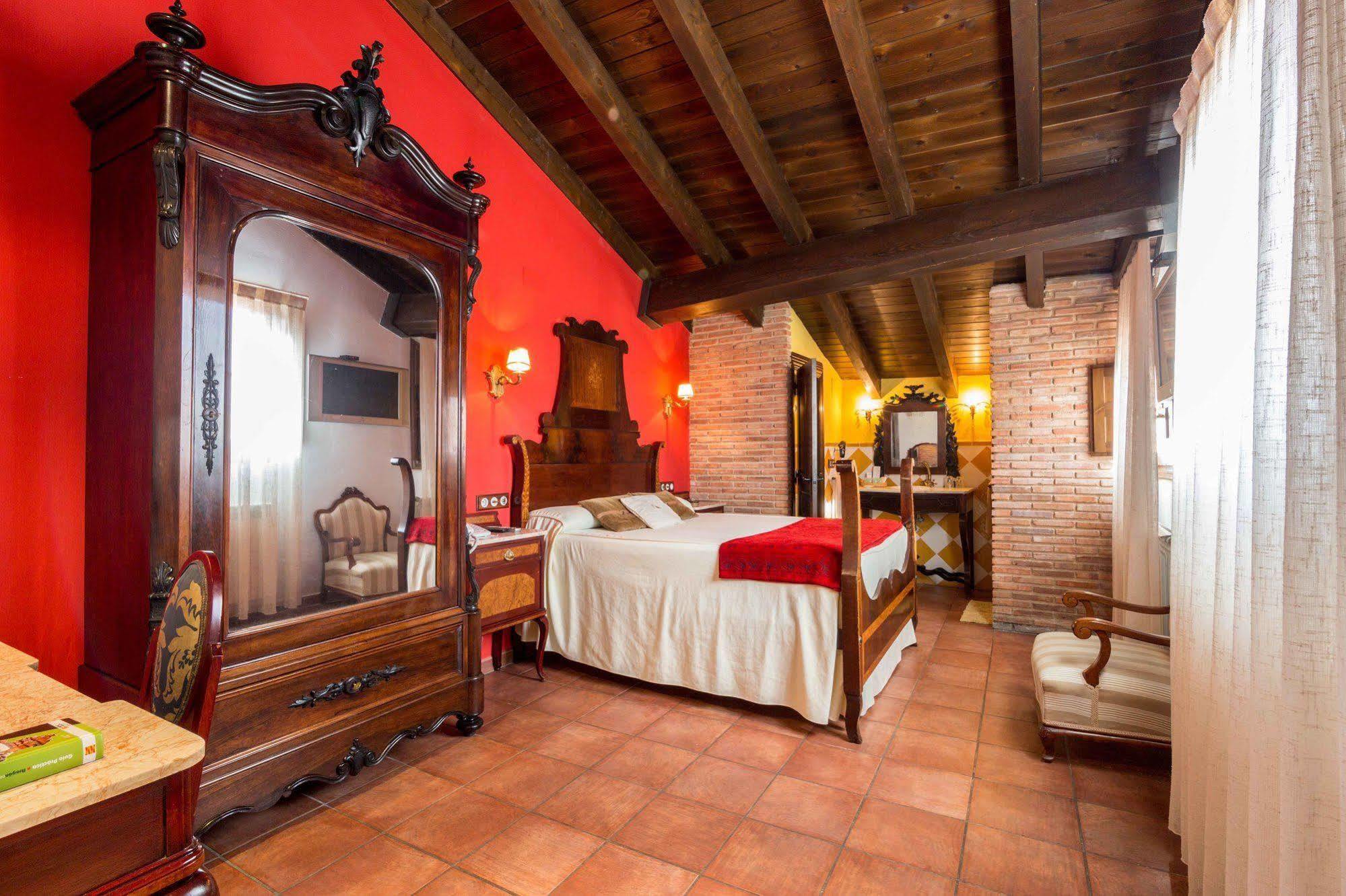 Hotel La Realda Хеа-де-Альбаррасін Екстер'єр фото